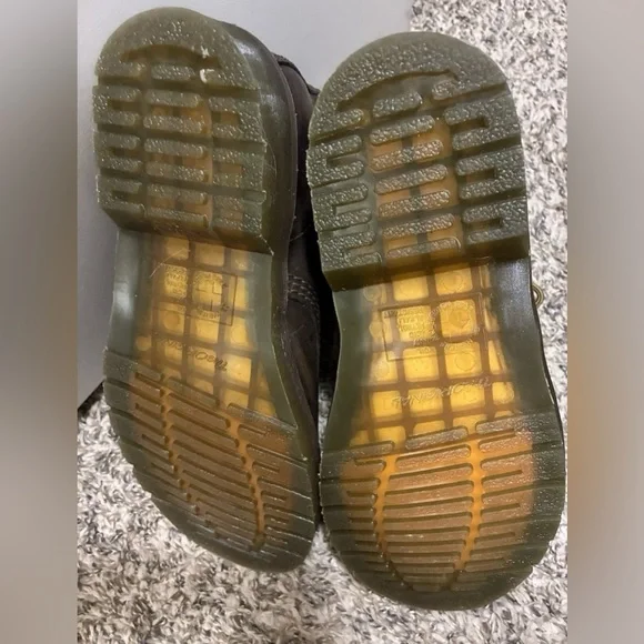 Brown doc martens lace up women’s/mens - Picture 6 of 7